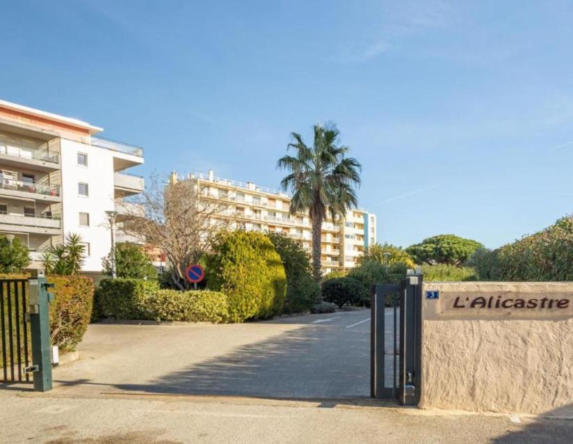 L'Azur Apartment Le Lavandou Exterior photo